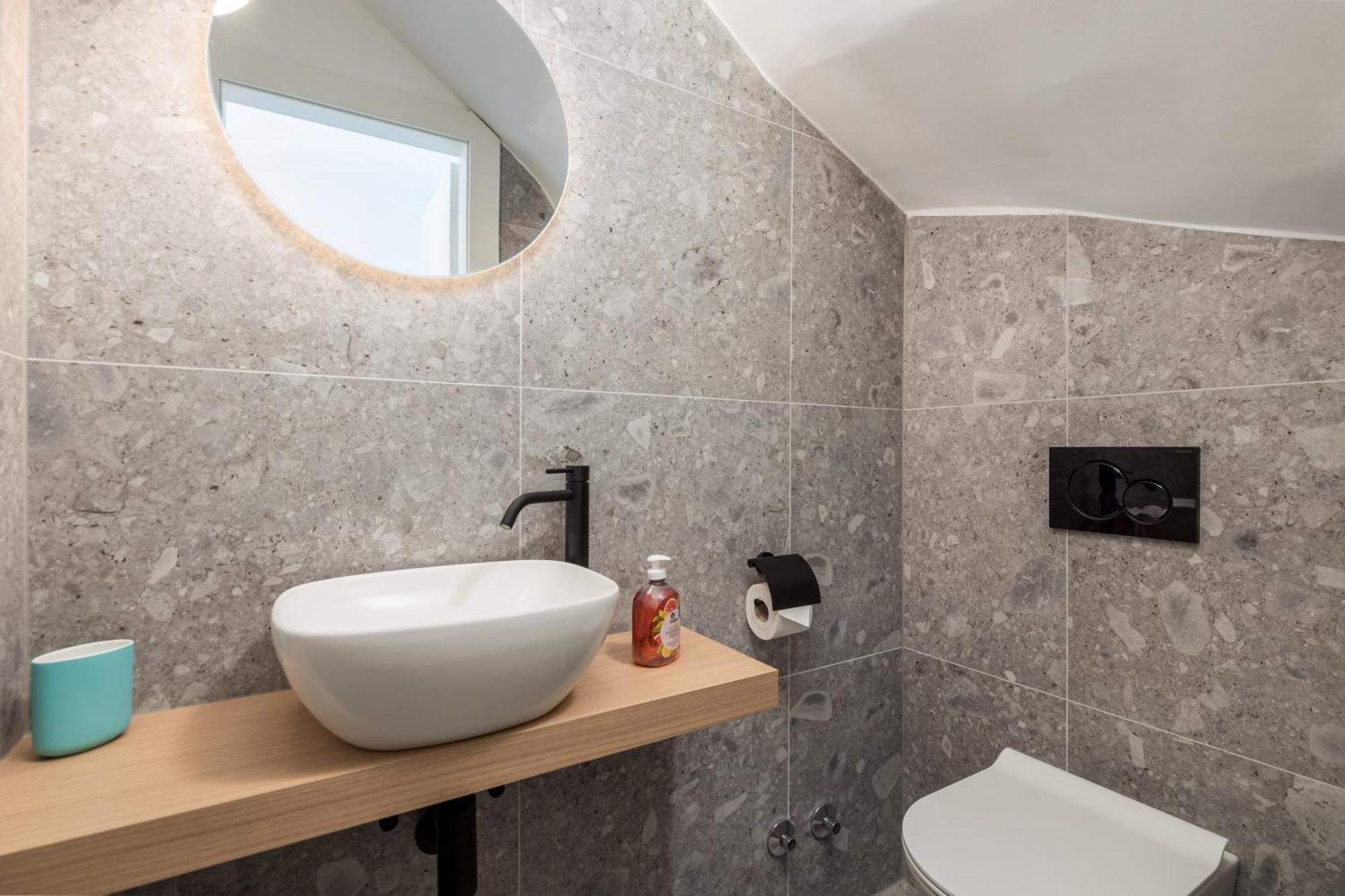 Apartmani Vila Mara M 1 Heated Pool Omišalj Extérieur photo